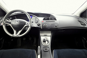 Honda Civic Elegance 1.3 61kW (5 foto / 7)