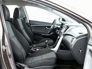 Hyundai i30 Elengace LPG 1.4 73kW (6 фото из 7)