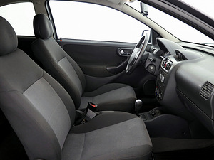 Opel Corsa GSI ATM 1.4 66kW (6 фото из 7)