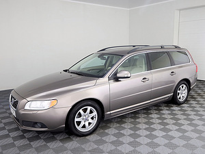 Volvo V70 Summum Facelift 1.6 D4 80kW (2 фото из 7)