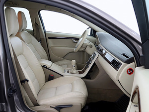 Volvo V70 Summum Facelift 1.6 D4 80kW (6 фото из 7)