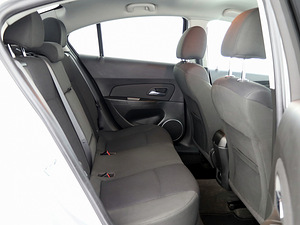 Chevrolet Cruze Facelift 1.6 91kW (7 foto / 7)