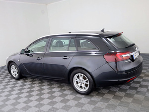 Opel Insignia Sports Tourer Facelift 2.0 CDTi 88kW (4 foto / 7)