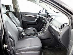 Chevrolet Captiva Luxury 2.0 CRDi 110kW (6 фото из 7)