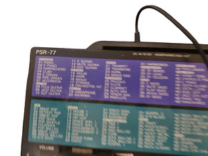 YAMAHA PSR-77 (3 foto / 4)