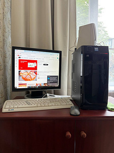 Lauaarvuti komplekt + Samsung monitor (1 foto / 4)