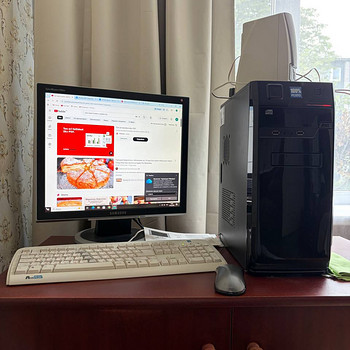 Lauaarvuti komplekt + Samsung monitor