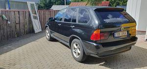 Продажа автомобиля (3 фото из 15)