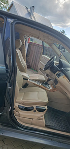 Продажа автомобиля (12 фото из 15)