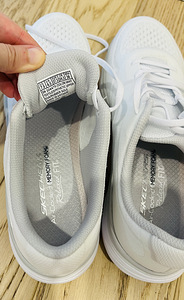 Кроссовки Skechers 37.5 белые memory foam (2 фото из 10)