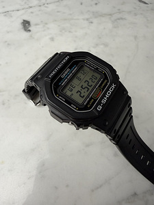 Casio Original G-Shock DW-5600E (2 foto / 5)