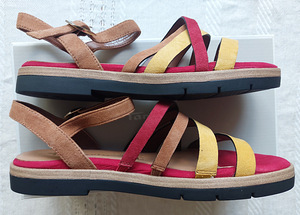 Женские сандалии Tamaris (3 фото из 5)