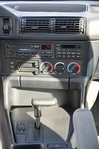 BMW E34 2.5 141 кВт (10 фото из 15)