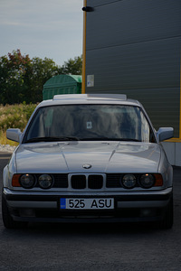 BMW E34 2.5 141 кВт (4 фото из 15)