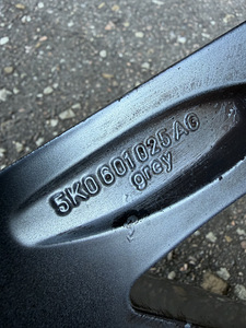 18" оригинальные диски Volkswagen 5x112 + летние шины 225/40/18 (10 фото из 10)