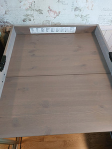 Комод Ikea с пеленальным столиком (3 фото из 5)