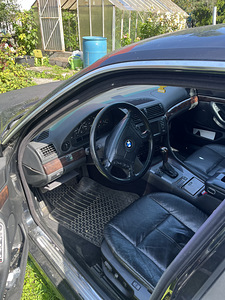 BMW e38 long (2 фото из 7)