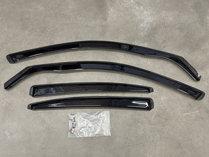 Ветровики BMW E60 (1 фото из 4)