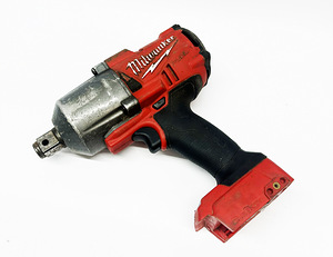 Ударный гайковерт Milwaukee 2864-20 M18 FUEL 1200 ft-lbs (2 фото из 2)