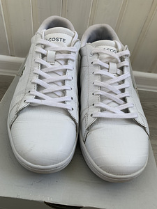Valged nahast tossud/vabaajajalatsid Lacoste s.40 (5 foto / 6)