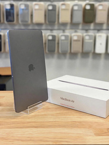 Apple MacBook Air 13 дюймов A1932 8/128GB (1 фото из 1)