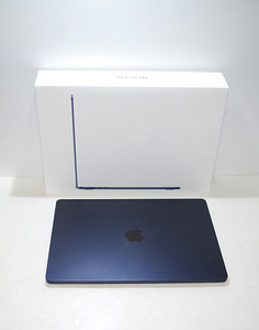 Apple MacBook Air 15.3-inch M4 2025 16/256GB A3241 (3 foto / 4)