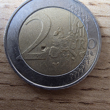 Бельгия 2 евро 2000 года.