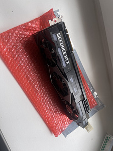 RTX 2080Ti 11GB (1 foto / 3)