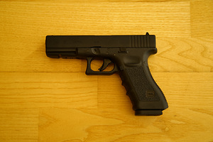Umarex Glock 17 Blowback 4,5 mm BB / Diabolo (3 foto / 10)