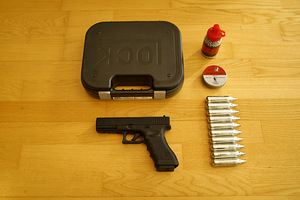 Umarex Glock 17 Blowback 4,5 mm BB / Diabolo (1 foto / 10)
