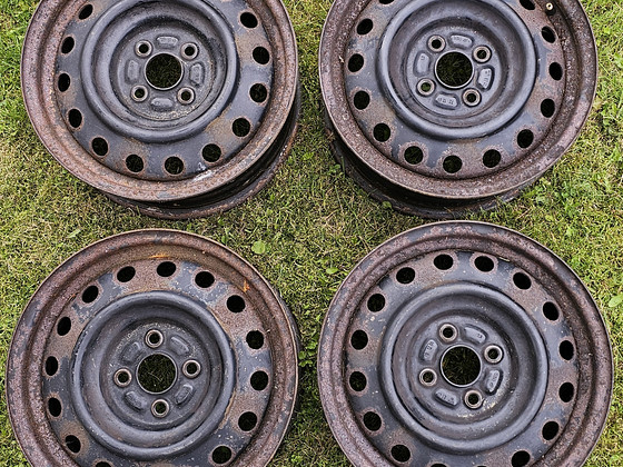 Toyota R15 plekkveljed 4x100