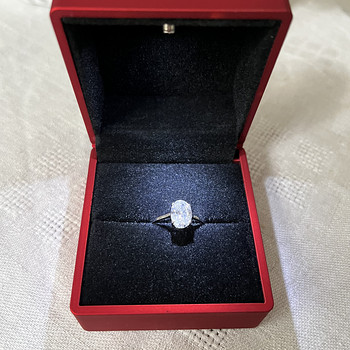Помолвочное кольцо из белого золота 14k