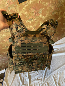 AIRSOFT-КОМПЛЕКТ (2 фото из 10)