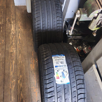 Triangle TH202 265/30 R19 мало использованные