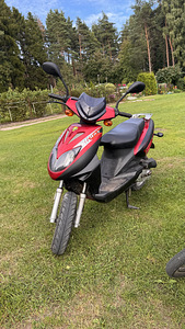 Скутер Rhon LH50QT-B (1 фото из 6)