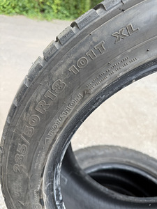 235/50/18 Nokian naastrehvid 7,5mm (4 foto / 6)