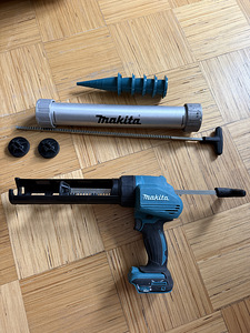Akuga hermeetikupüstol Makita (1 foto / 3)