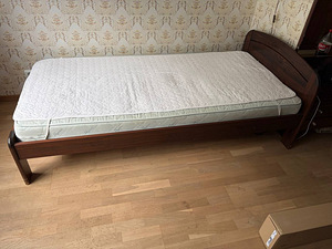 Täispuidust voodi 100×200 + hübriidmadrats (8 foto / 8)