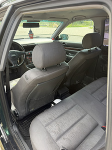 Audi A4 B5 1.9D 81 кВт AFN (5 фото из 5)