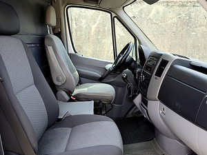 Volkswagen Crafter Extralong 2.0 TDI 100kW (6 foto / 8)