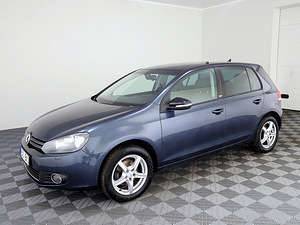 Volkswagen Golf Style 1.6 TDI 77kW (2 foto / 9)
