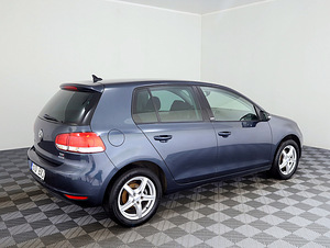 Volkswagen Golf Style 1.6 TDI 77kW (3 foto / 9)