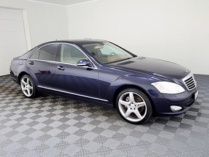 Mercedes-Benz S 320 Luxury ATM 3.0 CDI 173kW (1 foto / 8)
