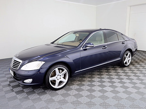 Mercedes-Benz S 320 Luxury ATM 3.0 CDI 173kW (2 foto / 8)