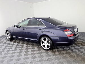 Mercedes-Benz S 320 Luxury ATM 3.0 CDI 173kW (4 foto / 8)