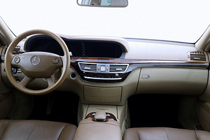 Mercedes-Benz S 320 Luxury ATM 3.0 CDI 173kW (5 foto / 8)