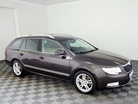 Skoda Superb Highline 4x4 ATM 2.0 TDI 103kW