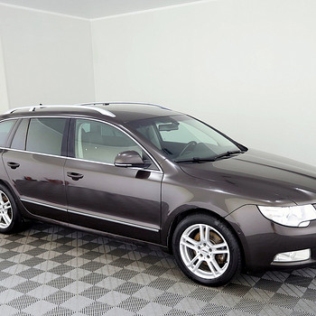 Skoda Superb Highline 4x4 ATM 2.0 TDI 103kW