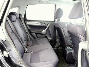 Honda CR-V Elegance ATM 2.0 110kW (7 foto / 8)