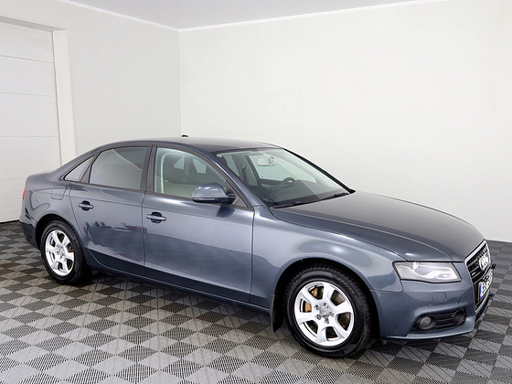 Audi A4 Comfortline Quattro ATM 3.0 TDI 176kW